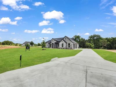 305 Wrangler Court, Weatherford TX 76088 - Photo 5
