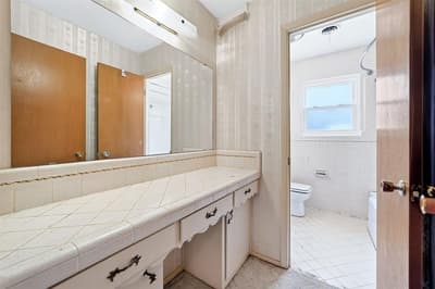 901 Lake Charles Avenue, Fort Worth TX 76103 - Photo 4