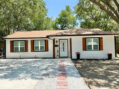 633 Cimarron Trace, Grand Prairie TX 75051