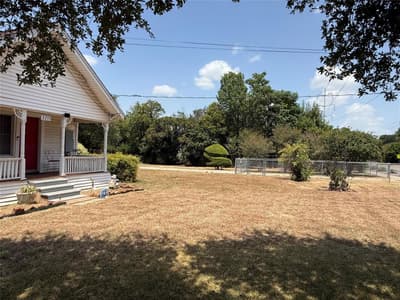 2233 Park Lake Drive, Waco TX 76708 - Photo 4