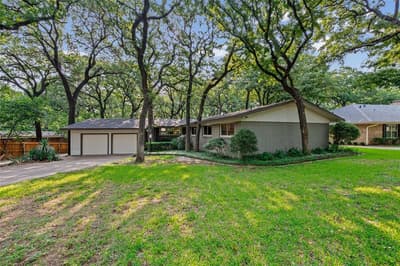 1201 Forrest Drive, Arlington TX 76012 - Photo 4