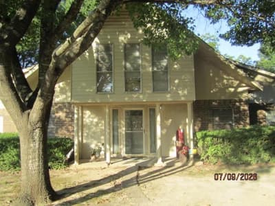 1530 S Dallas Avenue, Lancaster TX 75146