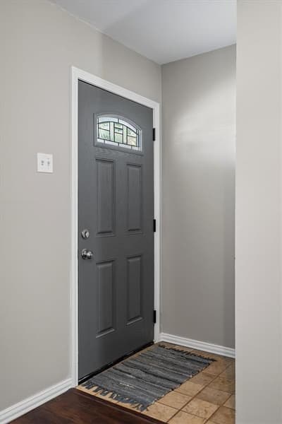 1019 Woodmere Drive, Lewisville TX 75067 - Photo 5
