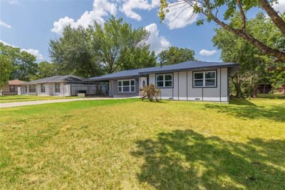 2514 Broadview Street, Greenville TX 75402 - Photo 2