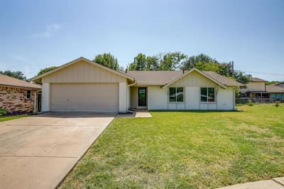 7017 Betsy Ross Court, Watauga TX 76148