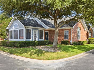 2305 Jennifer Lane, Bedford TX 76021 - Photo 2