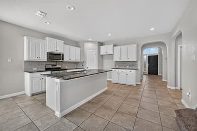 576 Pendennis Drive, Saginaw TX 76131 - Photo 4