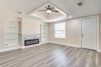 502 N Delaware Street, Irving TX 75061 - Photo 4