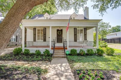 2553 Stadium Drive, Fort Worth TX 76109 - Photo 3