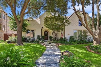 4579 Princess Caroline Court, Frisco TX 75034