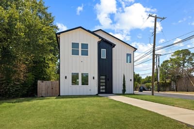 2502 Elsie Faye Heggins Street, Dallas TX 75215 - Photo 2