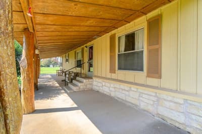409 S Main, Covington TX 76636 - Photo 2