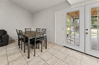 1825 Avenue B, Grand Prairie TX 75051 - Photo 5
