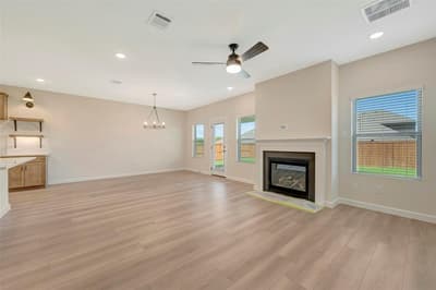 614 Forest Haven Drive, Van Alstyne TX 75495 - Photo 5