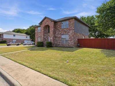 1125 Urban Drive, DeSoto TX 75115 - Photo 2