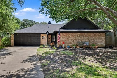 2304 Dove Meadow Court, Grapevine TX 76051 - Photo 3