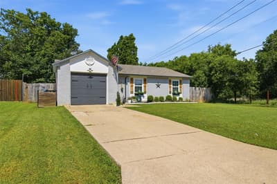 500 Elderwood Trail, Fort Worth TX 76120 - Photo 2