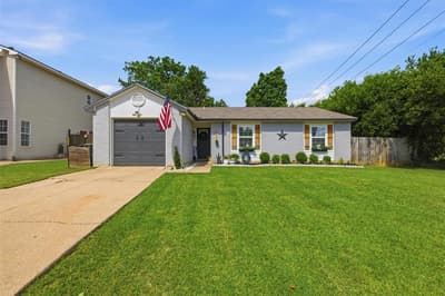 500 Elderwood Trail, Fort Worth TX 76120
