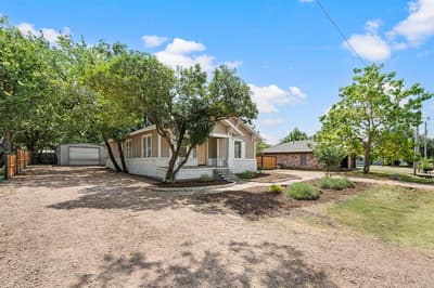 607 N Church Street, Pilot Point TX 76258 - Photo 3