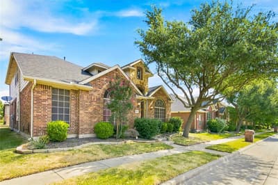 5912 Chuck Wagon Lane, McKinney TX 75070 - Photo 3