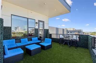 1901 S Harwood Street # 301, Dallas TX 75215 - Photo 2