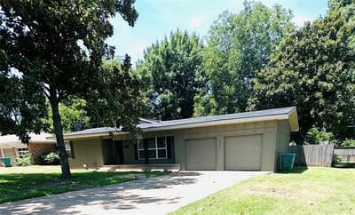 902 Crestview Drive, Sherman TX 75092 - Photo 3