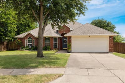 301 Carriage Lane, Saginaw TX 76179