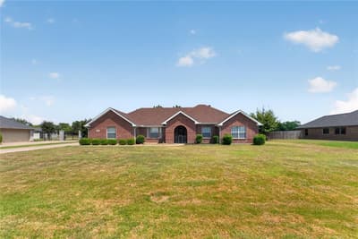 10257 E Rancho Diego Lane, Fort Worth TX 76036