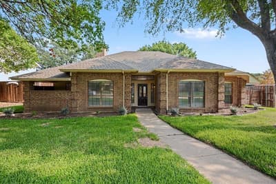 4425 Avonshire Lane, Plano TX 75093 - Photo 2