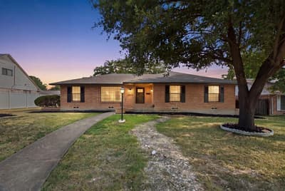 2214 Trinidad Drive, Dallas TX 75232