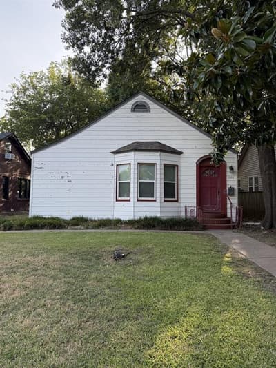 1108 S Travis Street, Sherman TX 75090
