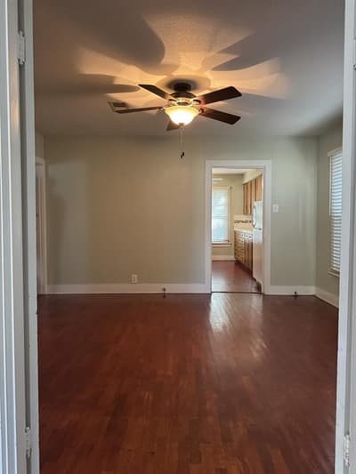 1108 S Travis Street, Sherman TX 75090 - Photo 4