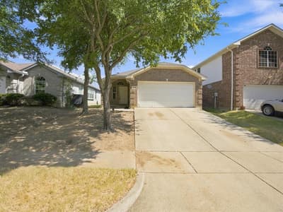 1011 Cruise Street, Denton TX 76207 - Photo 2