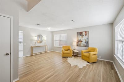 7020 Glenshire Drive, Arlington TX 76002 - Photo 4