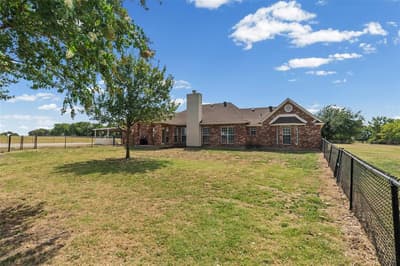627 County Road 4445, Trenton TX 75490 - Photo 4