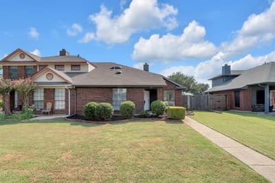 2111 Prairie Creek Trail, Garland TX 75040