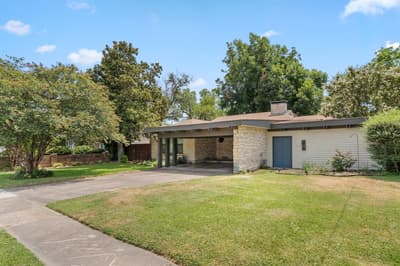 2115 Park Street, Greenville TX 75401 - Photo 2