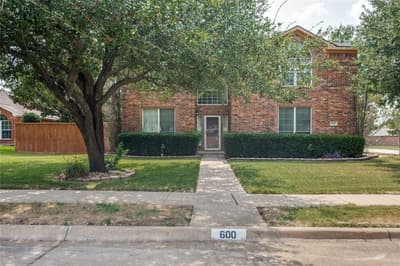 600 Sunfish Drive, Crowley TX 76036