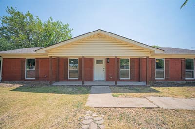 611 S Dallas Street, Palmer TX 75152 - Photo 3