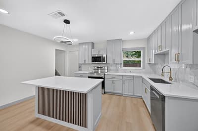 1721 IDA Street, Arlington TX 76010 - Photo 4