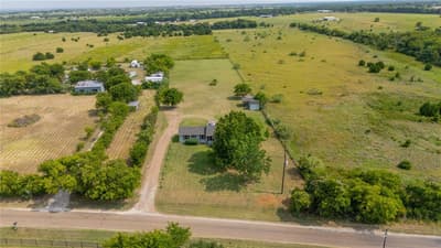 5156 County Road 304, Grandview TX 76050 - Photo 2