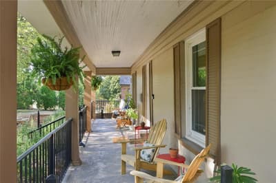 1732 S Edgefield Avenue, Dallas TX 75224 - Photo 2