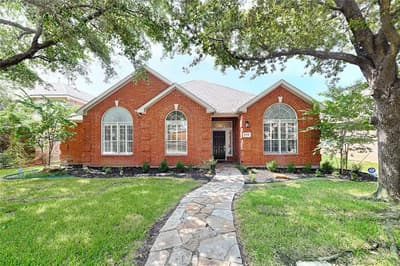 9718 Wolf Creek Drive, Irving TX 75063
