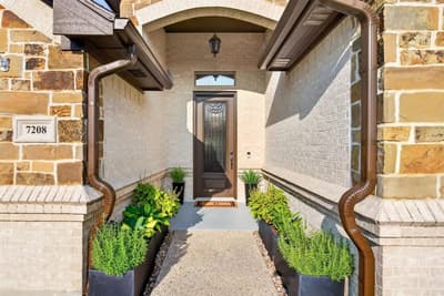 7208 Tour Trail, Benbrook TX 76126 - Photo 3