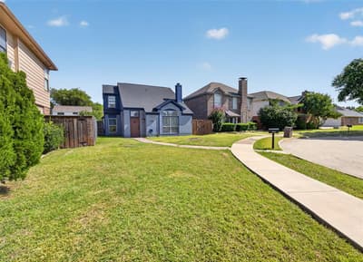 1925 Pinecrest Drive, Carrollton TX 75010 - Photo 3