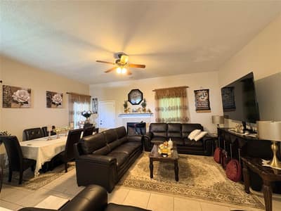 304 W Glen Meadow Drive, Glenn Heights TX 75154 - Photo 5