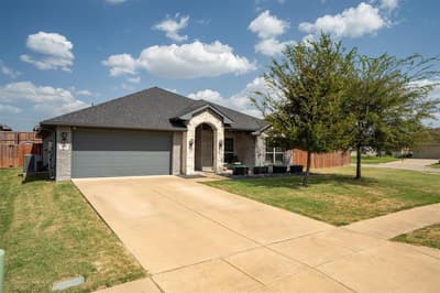 111 Columbia Street, Farmersville TX 75442 - Photo 2