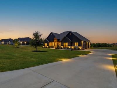 1115 Pioneer Crossing, Weatherford TX 76088 - Photo 2