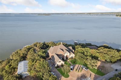 826 Cimmarron Bay Drive, Runaway Bay TX 76426 - Photo 2