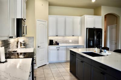 516 Millsap Drive, Van Alstyne TX 75495 - Photo 3